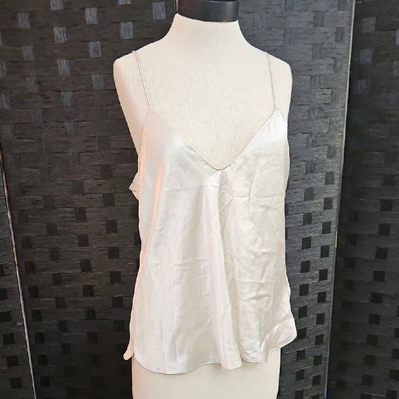 NWT Banana Republic  Women's Champagne Silk Top Size Large - Picture 2 of 11